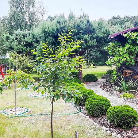 Сasa de vacaciones 4 Bedroom Stunning In Mogiel